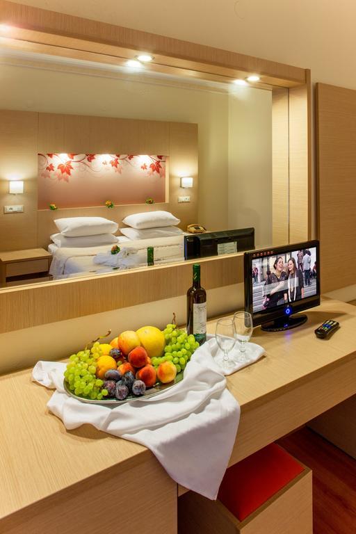 Marianna Palace Hotel Kolymbia Dış mekan fotoğraf